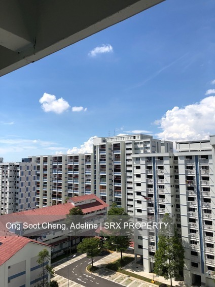Bukit Batok Street 31 thumbnail photo